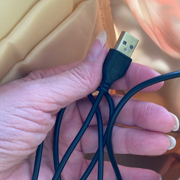 VS NOON Black Floral Backpack with Pink Roses - Picture 6 of 16